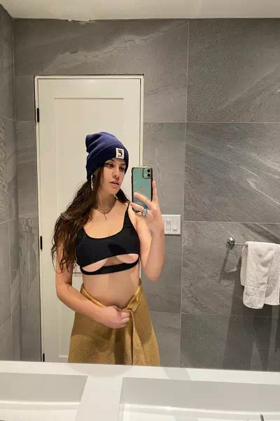 Quinn Finite – miniatura