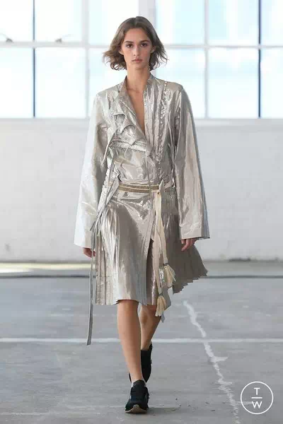 Quinn Mora – miniatura