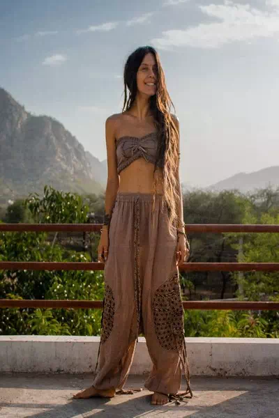 Raihne Cosmopoulos – miniatura