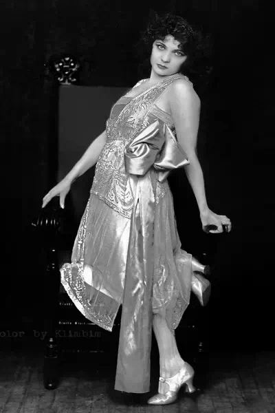 Renee Adoree – miniatura