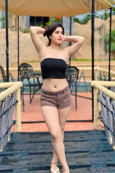 Renu Chandra – miniatura