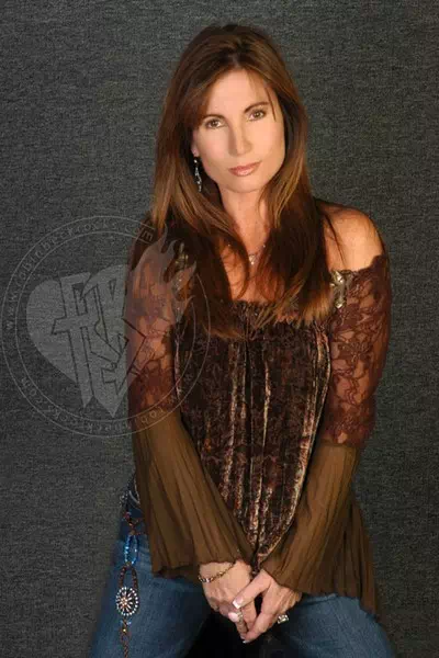 Robin Beck – miniatura