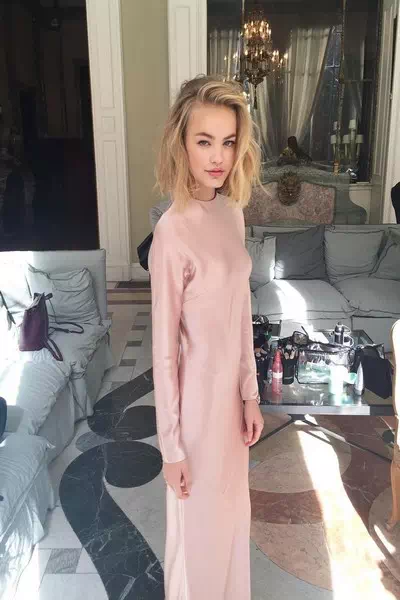 Romi Van Renterghem – miniatura