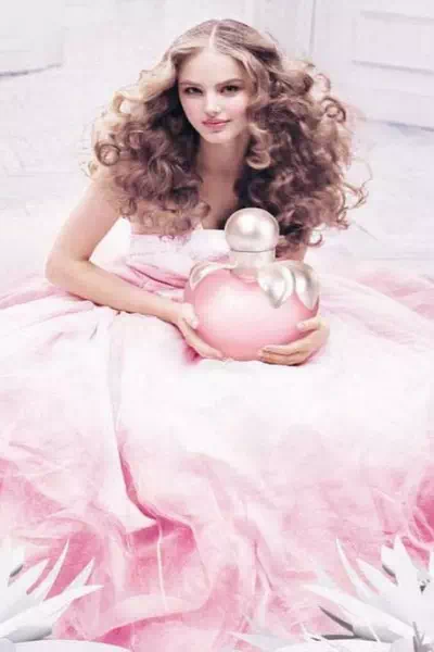 Ruslana Korshunova – miniatura