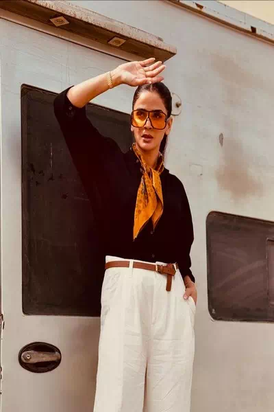 Saba Qamar – miniatura