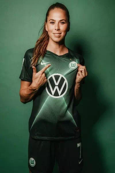 Sara Bjork Gunnarsdottir – miniatura