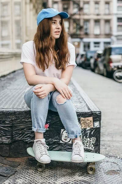 Sara Dietschy – miniatura