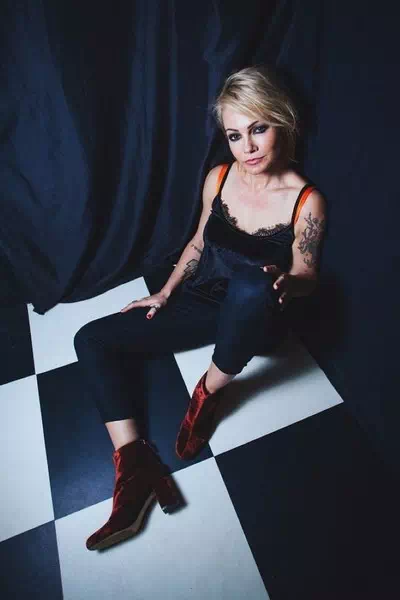 Sarah McLeod – miniatura