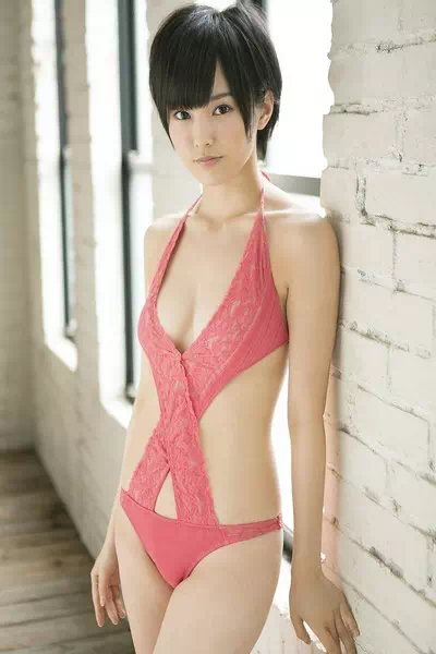 Sayaka Yamamoto – miniatura