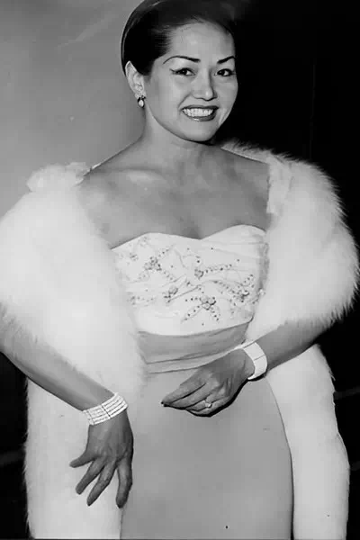 Sen-Yin Nystrom – miniatura