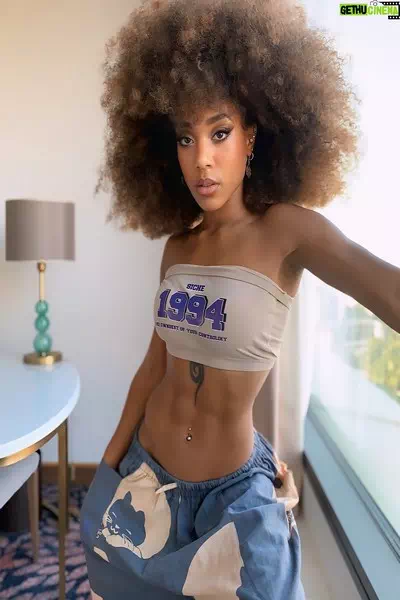 Shaina West – miniatura