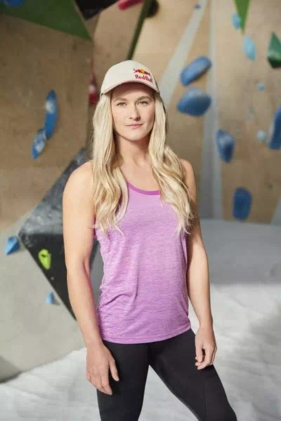 Shauna Coxsey – miniatura