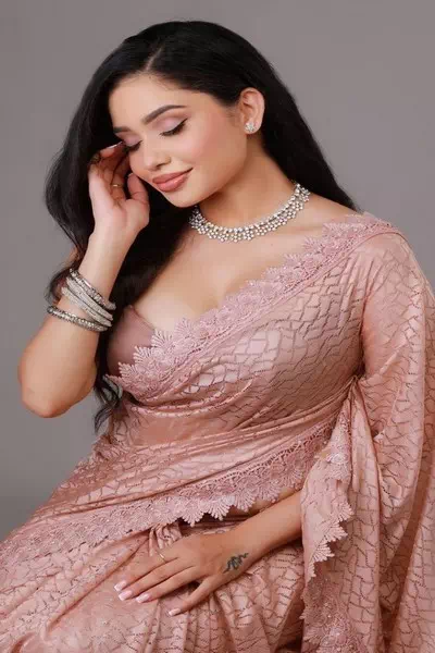 Shehani Kahandawala – miniatura