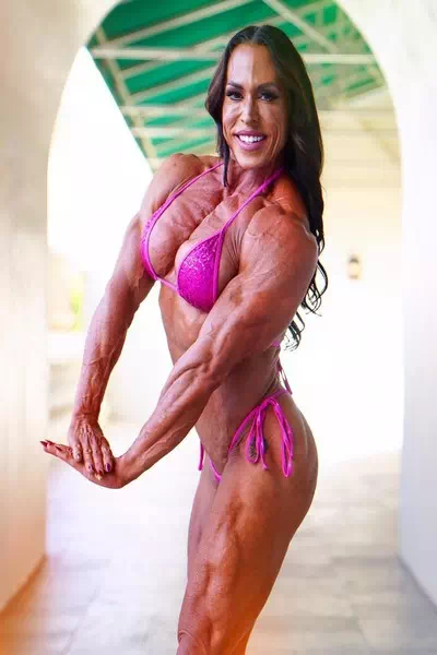 Sherry Priami – miniatura