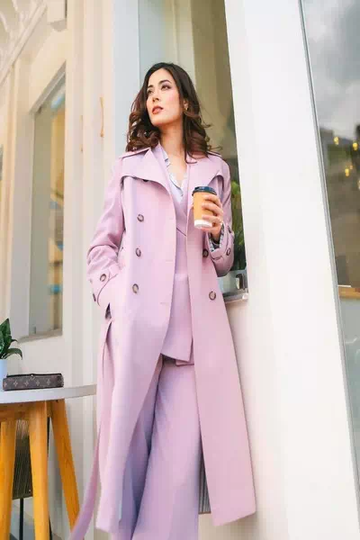 Shrinkhala Khatiwada – miniatura