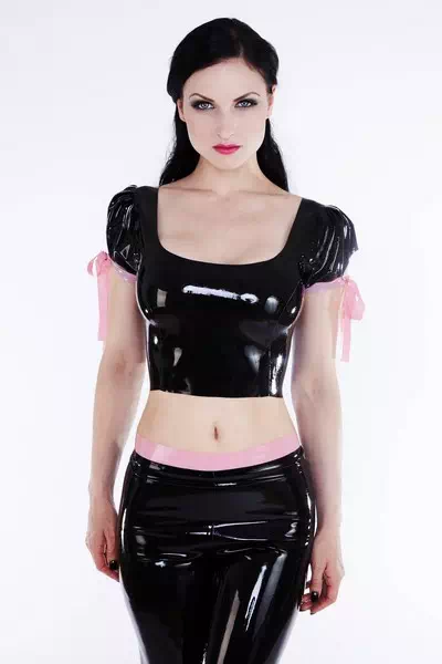 Sister Sinister – miniatura