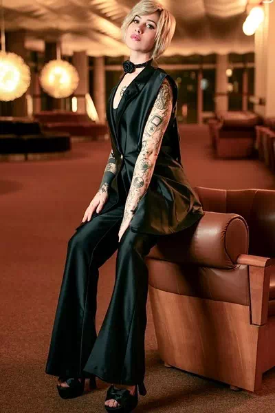 Stela Rade – miniatura