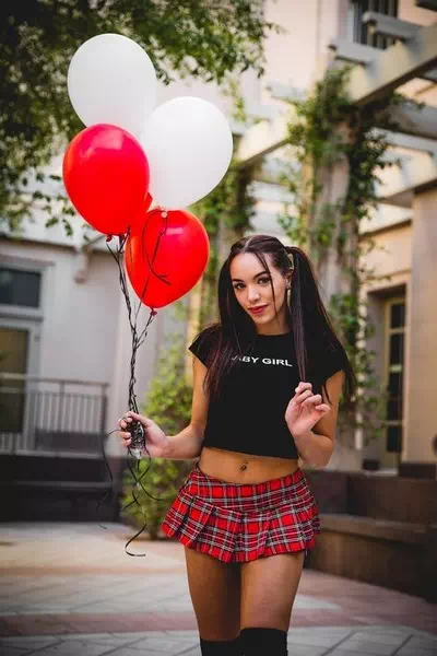 Taa Gray – miniatura