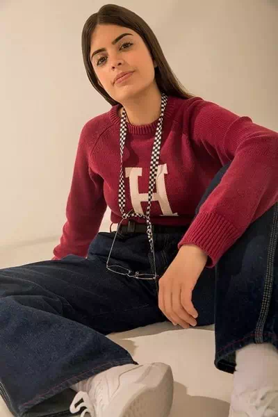 Tabata Amaral – miniatura