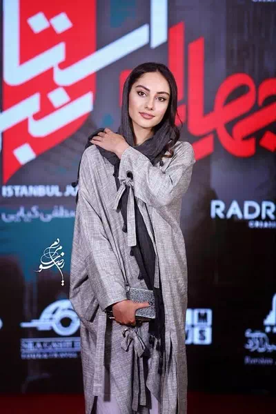 Tarlan Parvaneh – miniatura