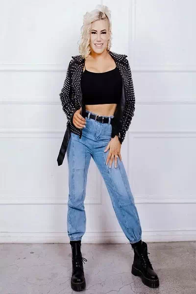 Taya Valkyrie – miniatura