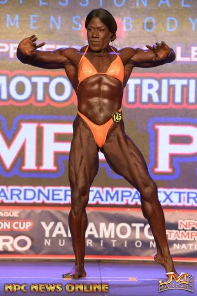 Tischa Thomas – miniatura