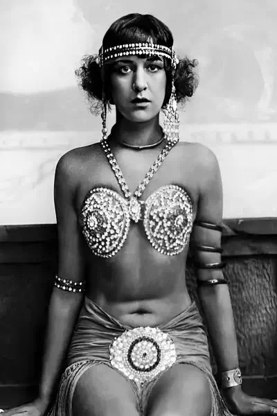 Tora Teje – miniatura