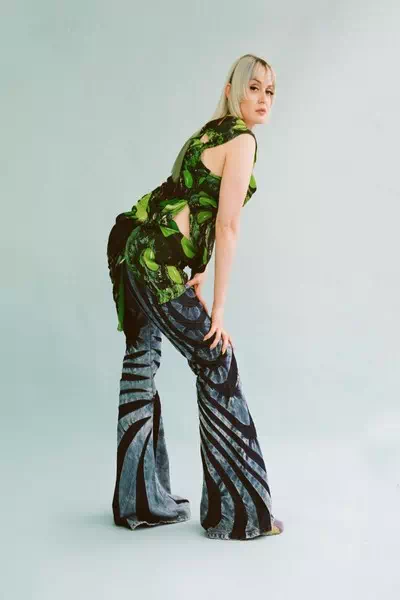 Tori West (Fashion Designer) – miniatura