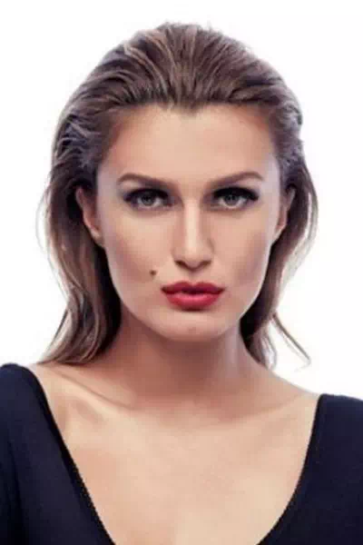 Tugba Ozay – miniatura