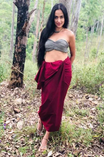 Udari Warnakulasooriya – miniatura