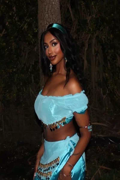 Vaishnavi Parakirama – miniatura