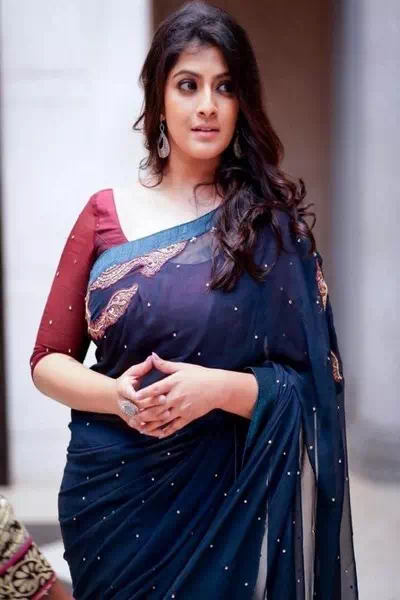 Varalaxmi Sarathkumar – miniatura