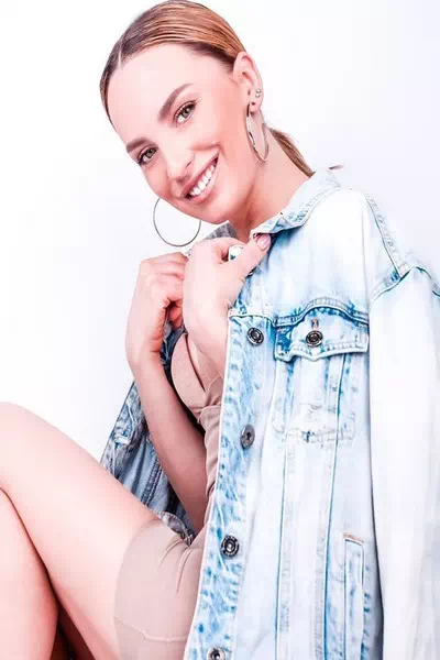 Victoria Bulitko – miniatura