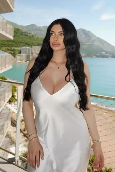 Viktoriia Shtatnova – miniatura