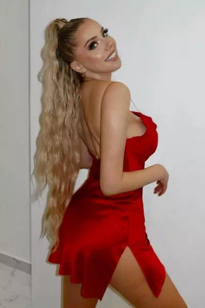 Violet Benson – miniatura