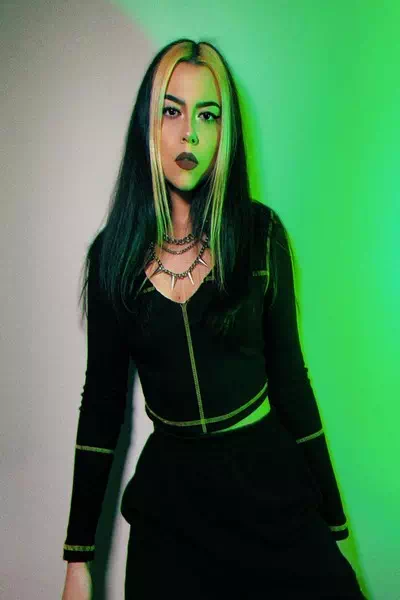 Violet Orlandi – miniatura