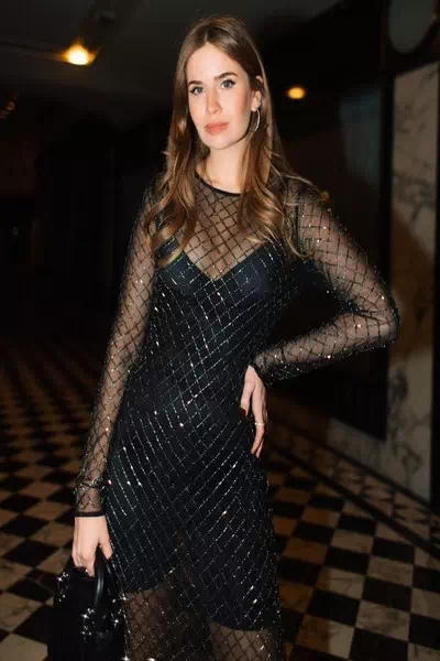 Vivienne Rojinski – miniatura