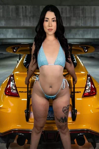 Waifu Tsubaki – miniatura