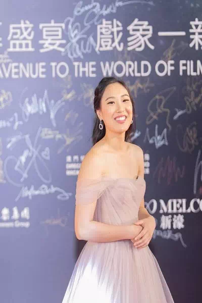 Xana Tang – miniatura