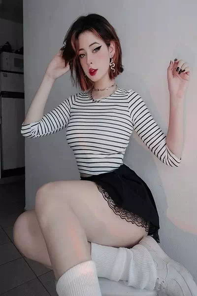 Yasmin Moore – miniatura