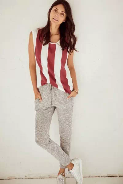 Yesim Sery – miniatura