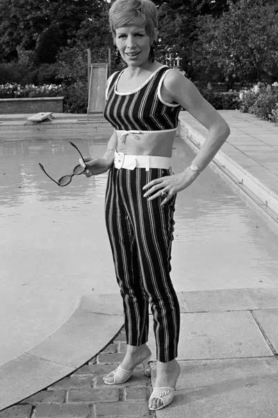 Yootha Joyce – miniatura