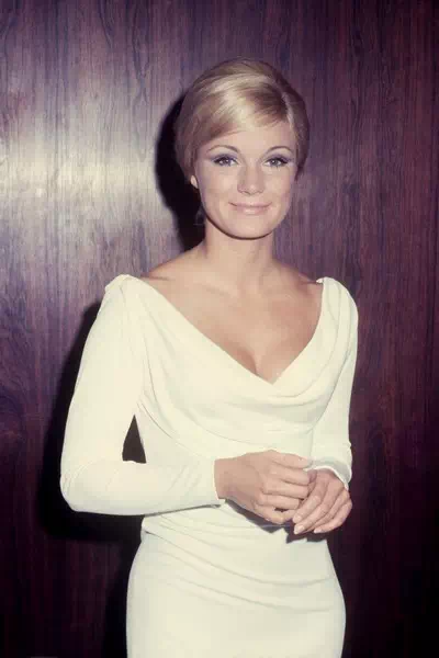 Yvette Mimieux – miniatura