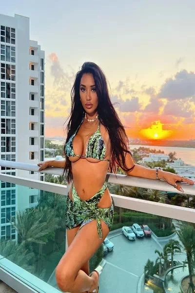 Zahia Allen – miniatura