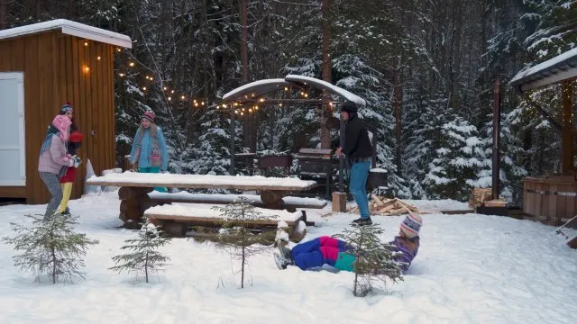 Winter Wonder Teens 2 