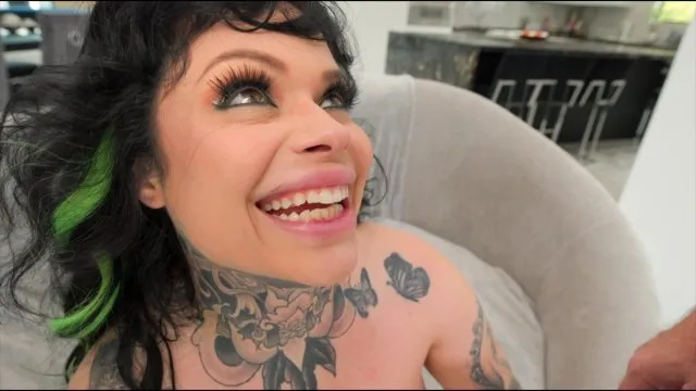 Manuel Is A MILF-O-Maniac 12 