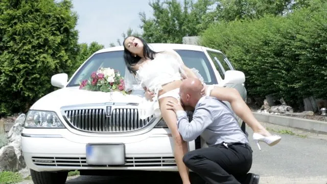 Private Gold: Cumshot Weddings 