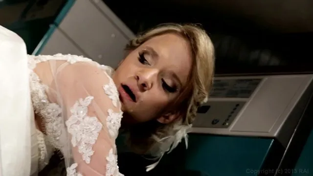 Private Gold: Cumshot Weddings 