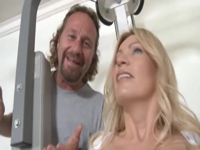 MILF Hunter 23 