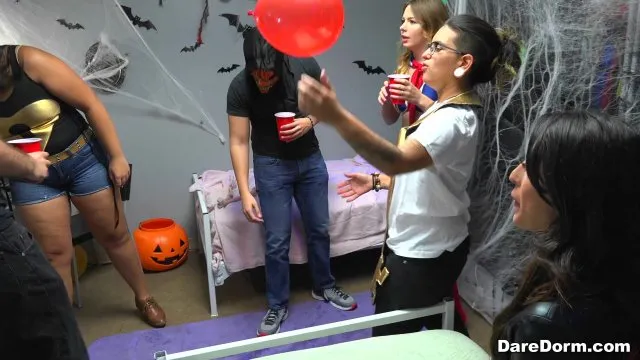 Dare Dorm 30 